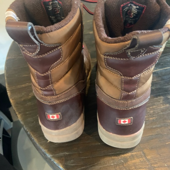 Pajar Canada handcrafted men’s boots - Picture 2 of 5